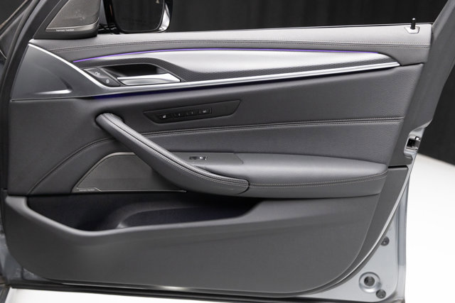 Used 2023 BMW M550i xDrive w/ Executive Package image 48