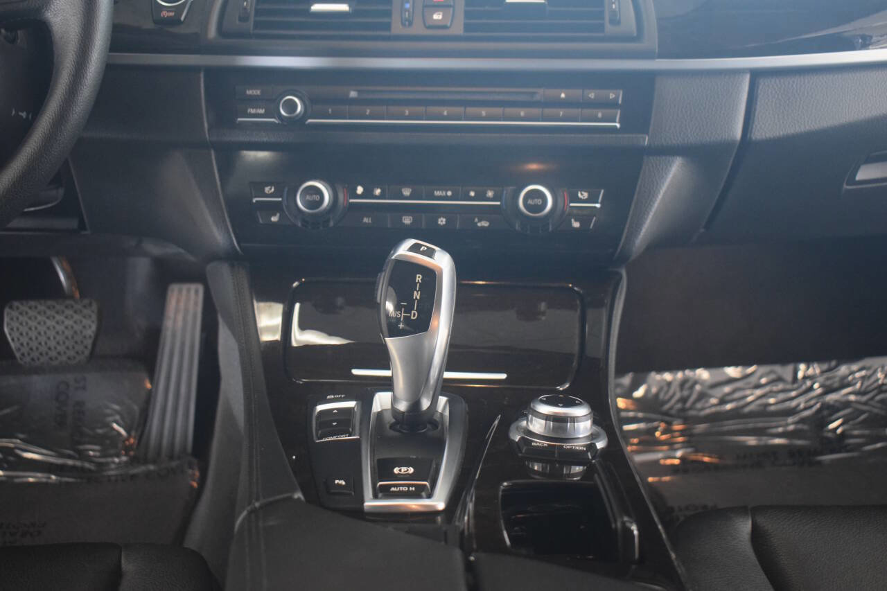 Used 2012 BMW 528i Sedan RWD image 49