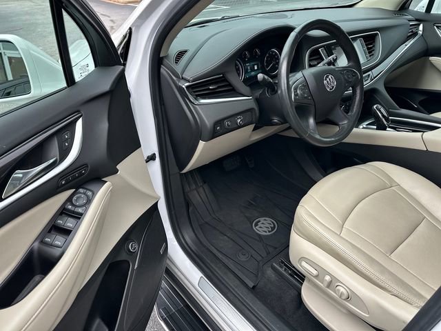 Used 2018 Buick Enclave Premium w/ Experience Buick Package FWD image 10