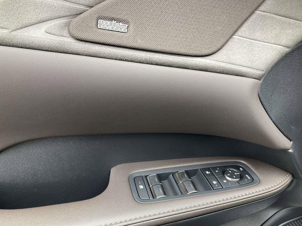 New 2026 Lexus RX 450h AWD image 11