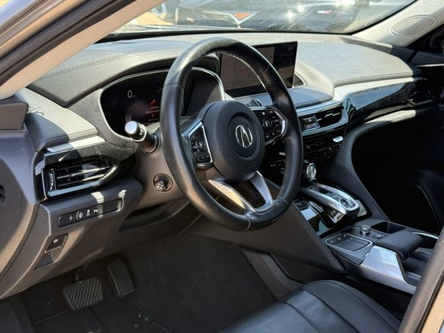 Used 2023 Acura MDX FWD w/ Technology Package image 11