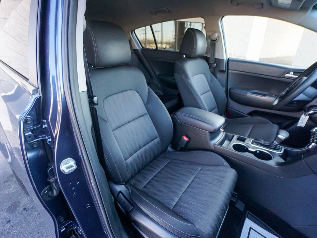 Used 2022 Kia Sportage LX image 21