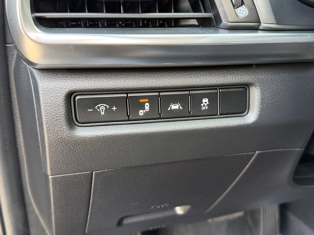 Used 2022 Kia Telluride S AWD/4WD image 29