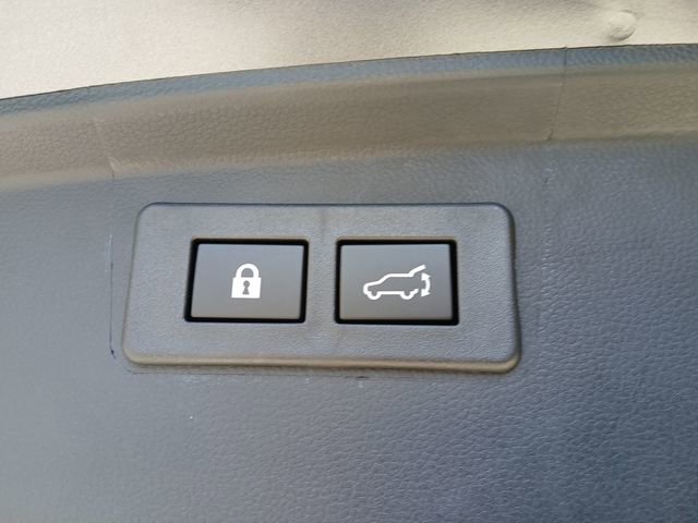 Certified 2025 Subaru Outback Limited AWD/4WD image 26