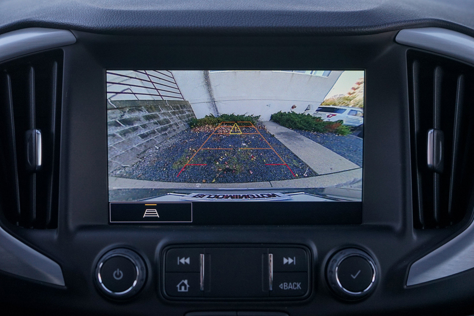 Used 2023 GMC Terrain SLT w/ Infotainment Package II image 18