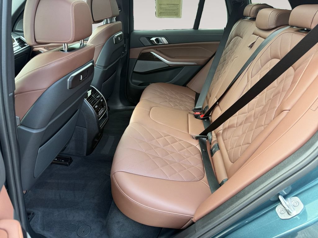 Certified 2026 BMW X5 xDrive40i AWD/4WD image 13