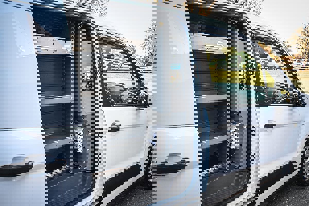Used 2020 Ford Transit Connect XL image 17