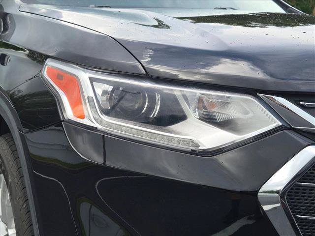 Used 2020 Chevrolet Traverse LT FWD image 13