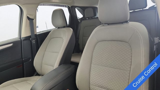 Used 2020 Ford Escape SE FWD image 9