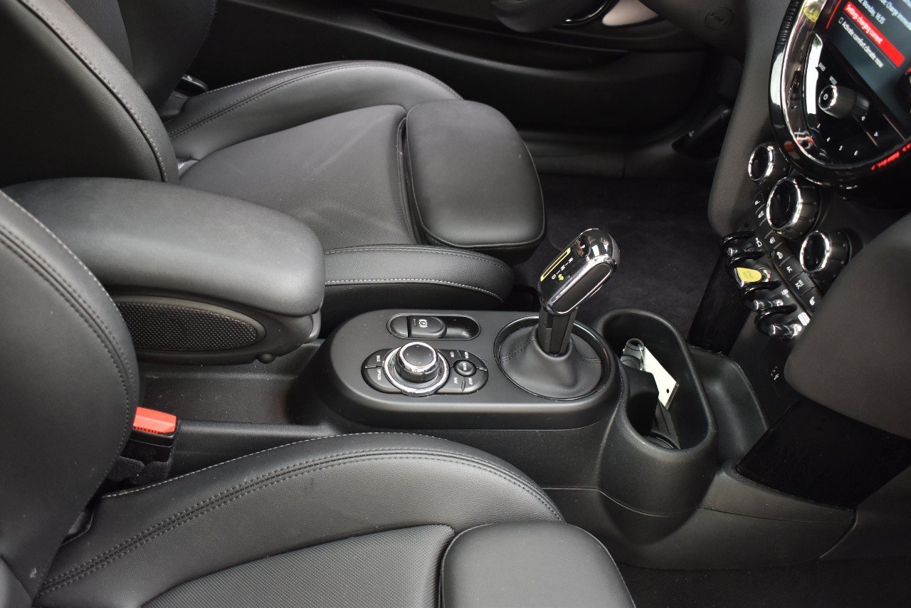 Used 2024 MINI Cooper SE FWD image 21
