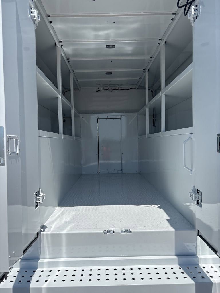 New 2025 Chevrolet Express 3500 w/ Power Convenience Package image 21