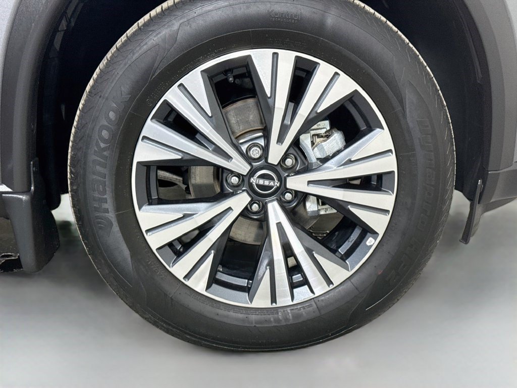 Used 2023 Nissan Rogue SV w/ SV Premium B Package AWD/4WD image 31