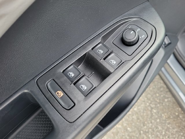 Certified 2023 Volkswagen Taos S FWD image 12