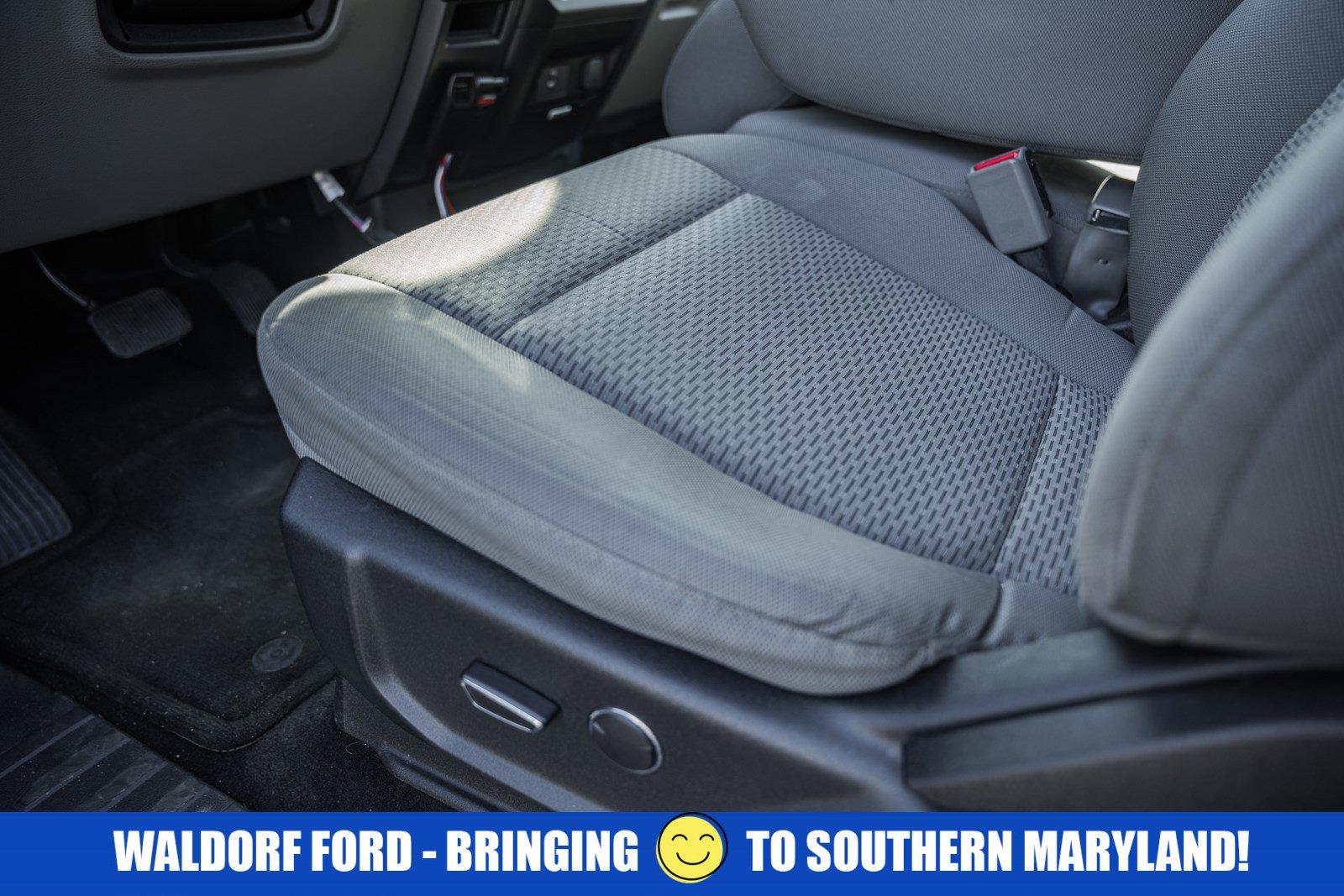 Used 2016 Ford F150 XLT w/ Equipment Group 301A Mid image 39