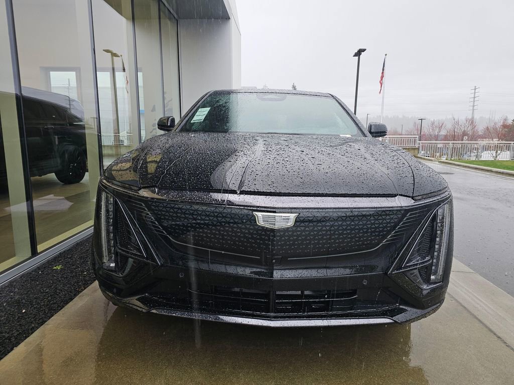New 2026 Cadillac Lyriq Signature Sport w/ Nappa Leather Package image 2