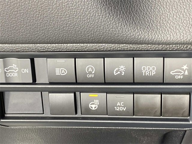 Used 2025 Toyota Tundra Limited image 19