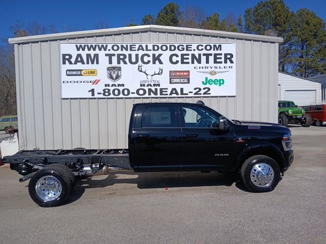 New 2026 RAM 4500 Laramie w/ Laramie Trim Package image 2