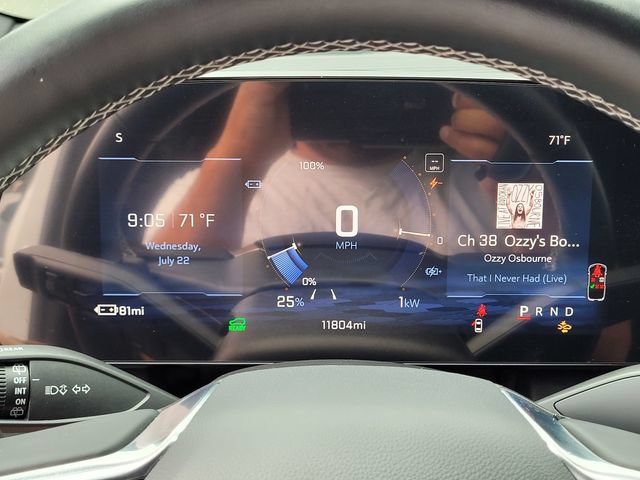 Used 2024 Chevrolet Equinox EV LT FWD image 22