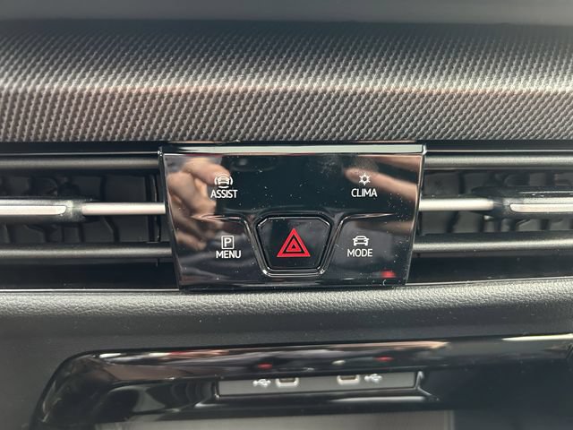 New 2026 Volkswagen GTI SE FWD image 15