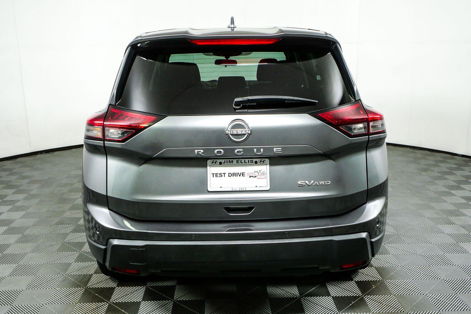 Used 2024 Nissan Rogue SV AWD/4WD image 26