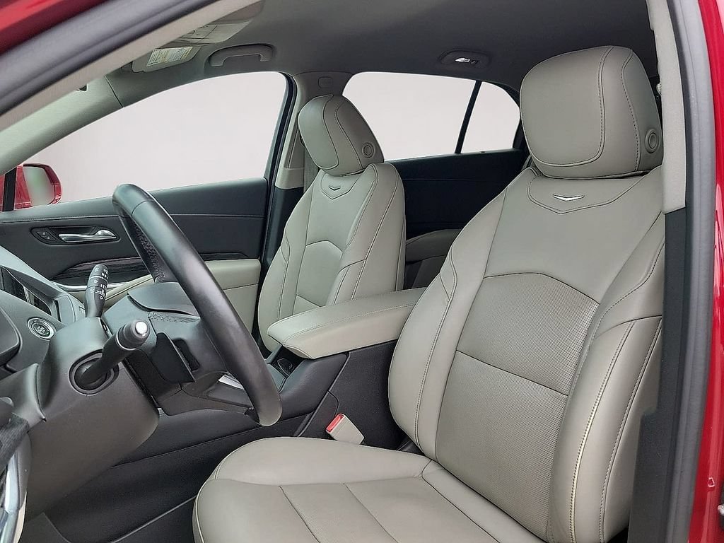 Used 2019 Cadillac XT4 Premium Luxury FWD image 10