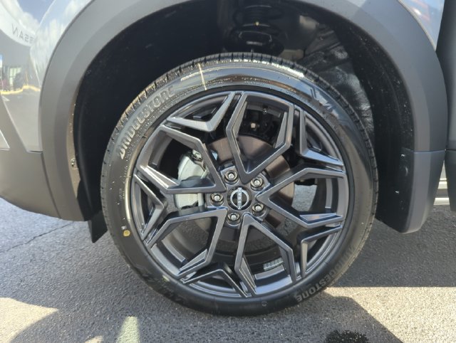 New 2026 Nissan Kicks SR w/ Cold Weather Package FWD image 46