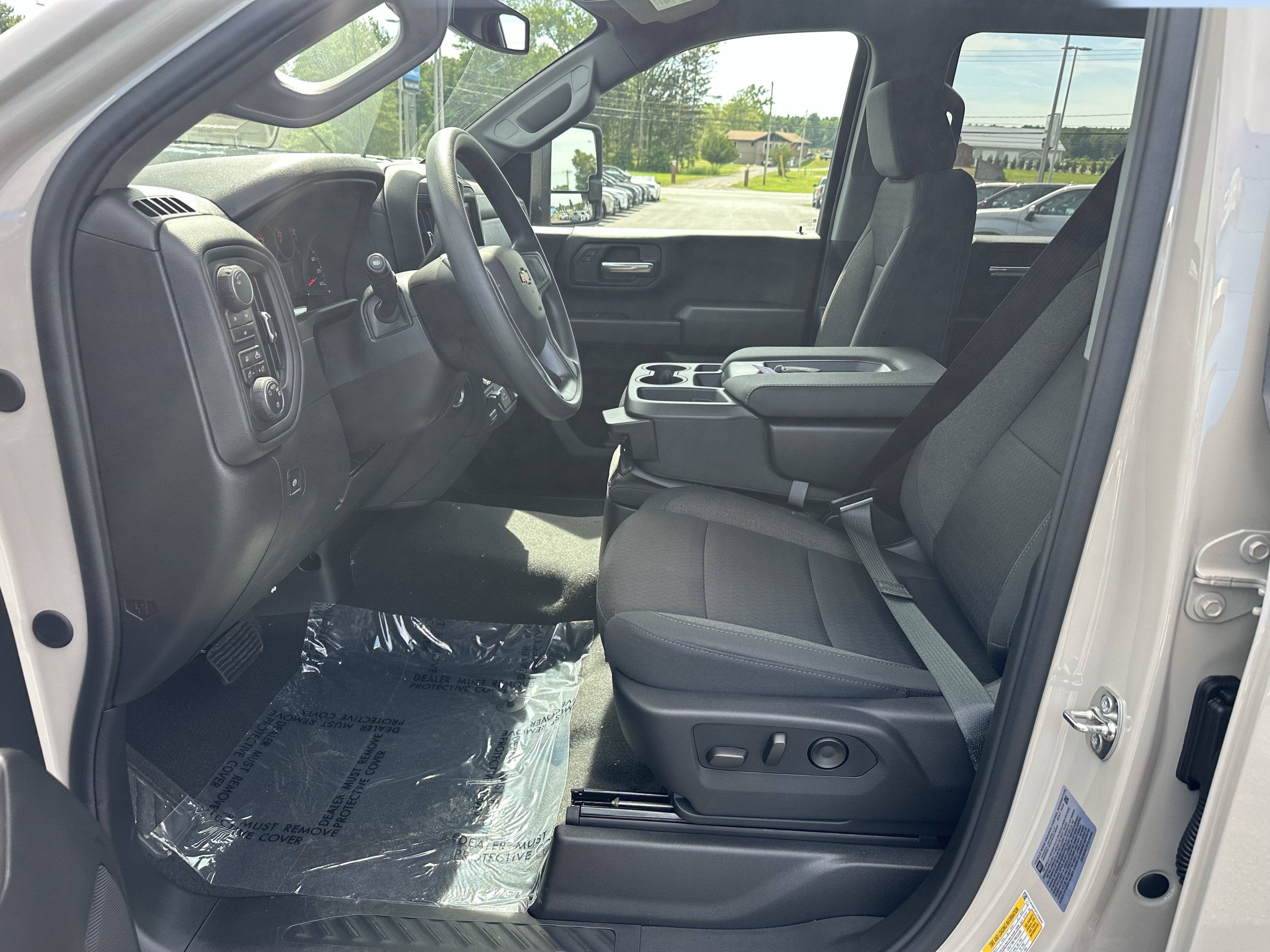 New 2026 Chevrolet Silverado 2500 Custom w/ Custom Value Package AWD/4WD image 13