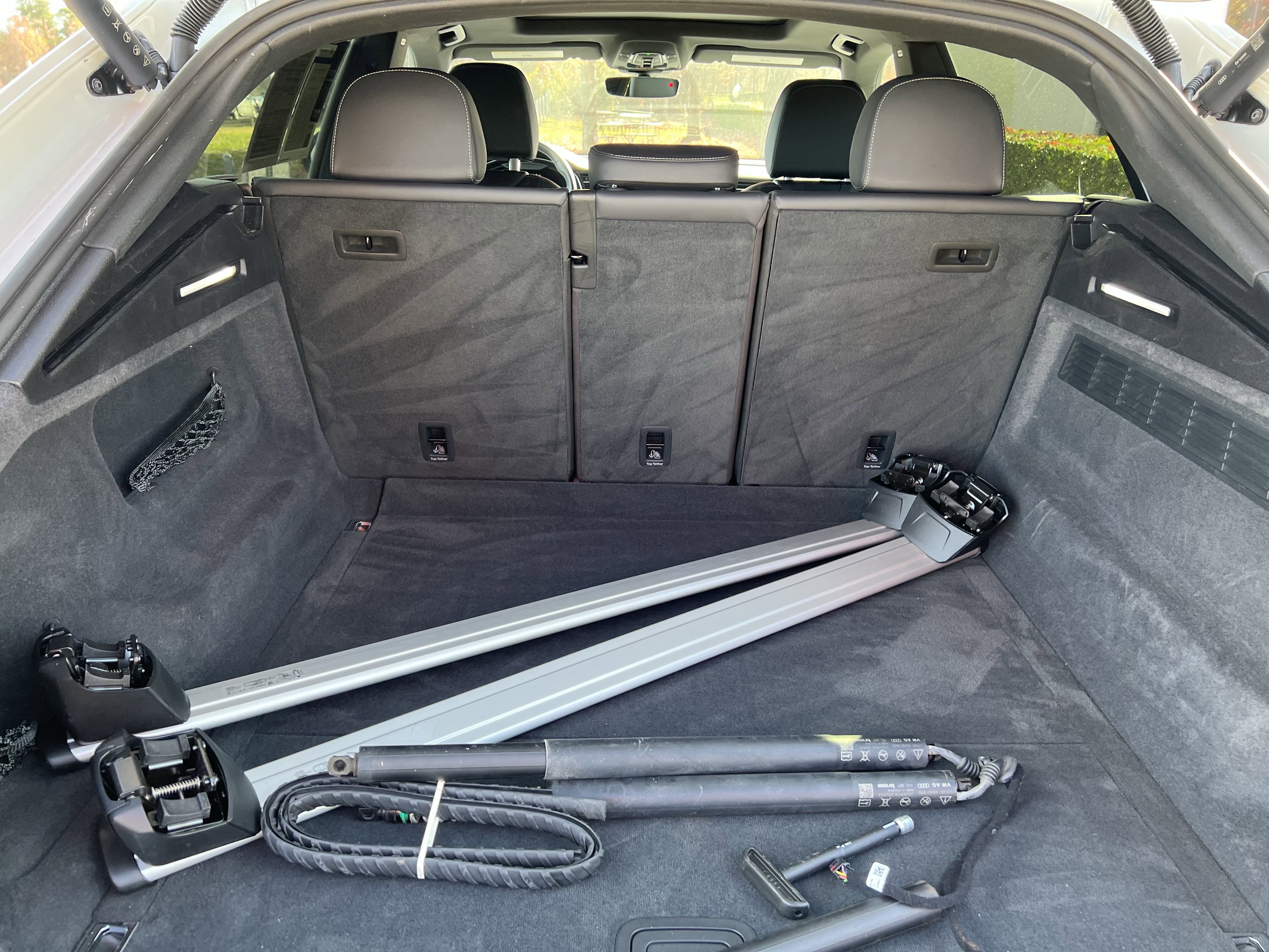 Used 2023 Audi Q8 Premium Plus image 34