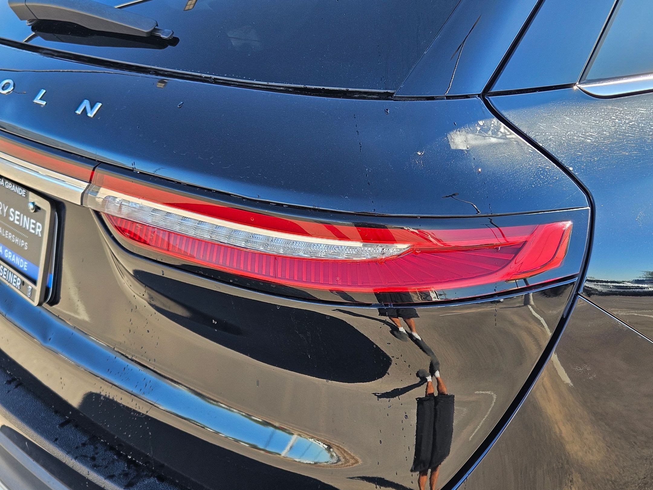 Used 2023 Lincoln Corsair AWD image 12