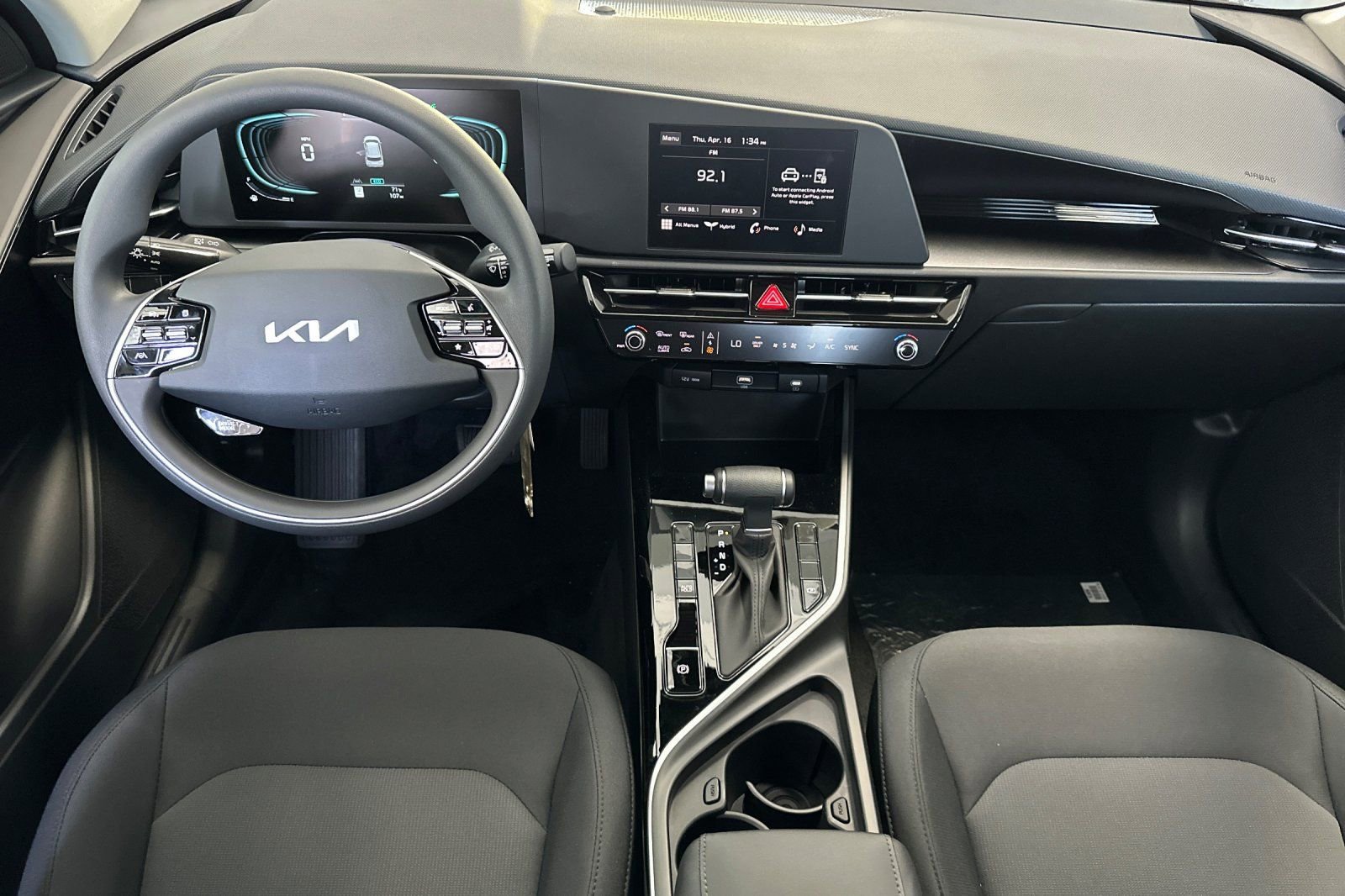 New 2026 Kia Niro LX image 13