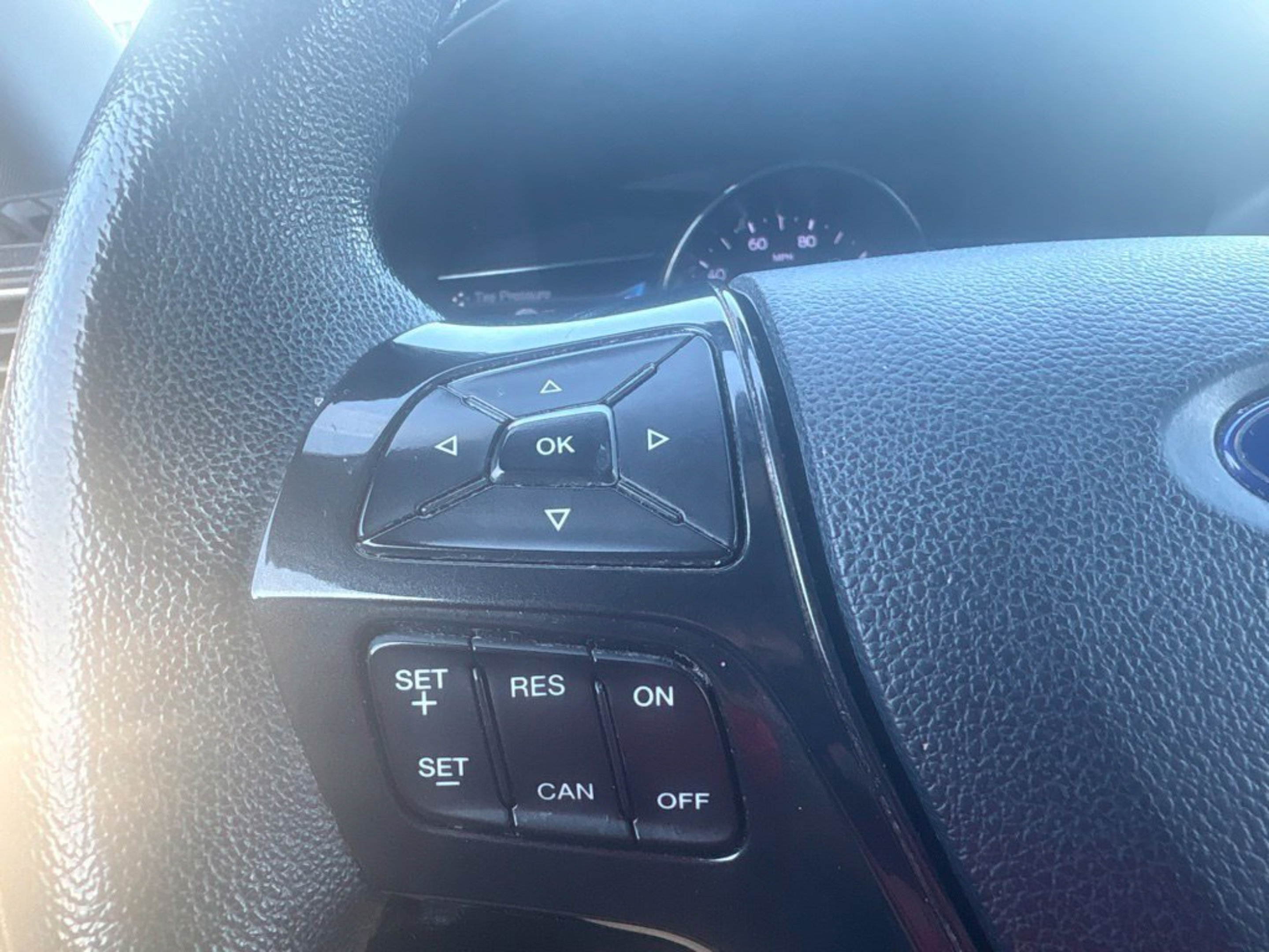 Used 2019 Ford Explorer XLT w/ Equipment Group 201A AWD/4WD image 12