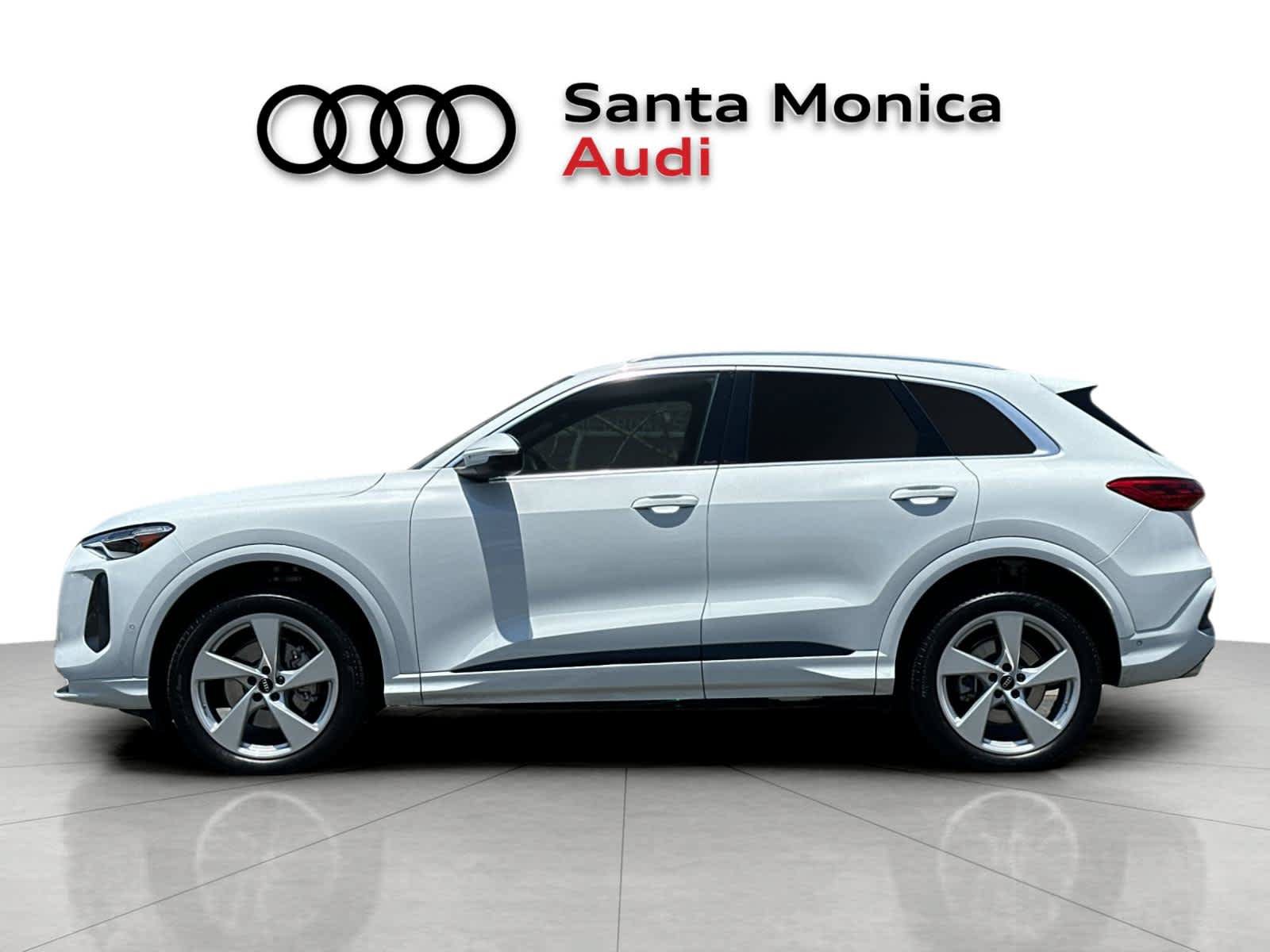 Used 2025 Audi Q5 Premium w/ Premium Plus AWD/4WD image 5