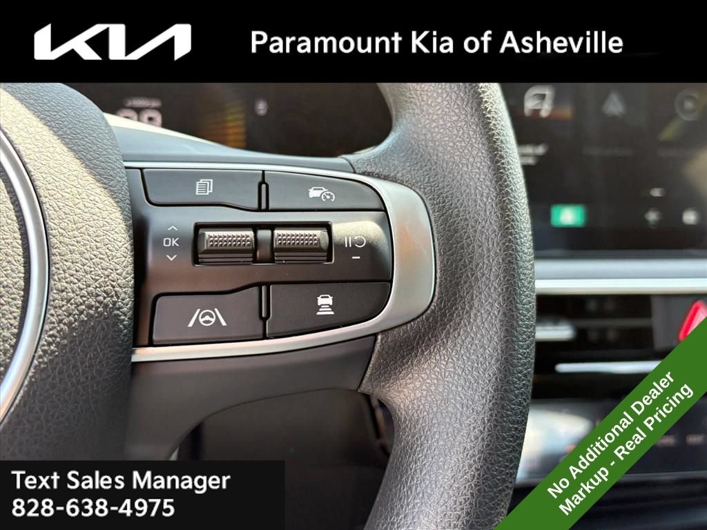 New 2026 Kia K5 LXS FWD image 25