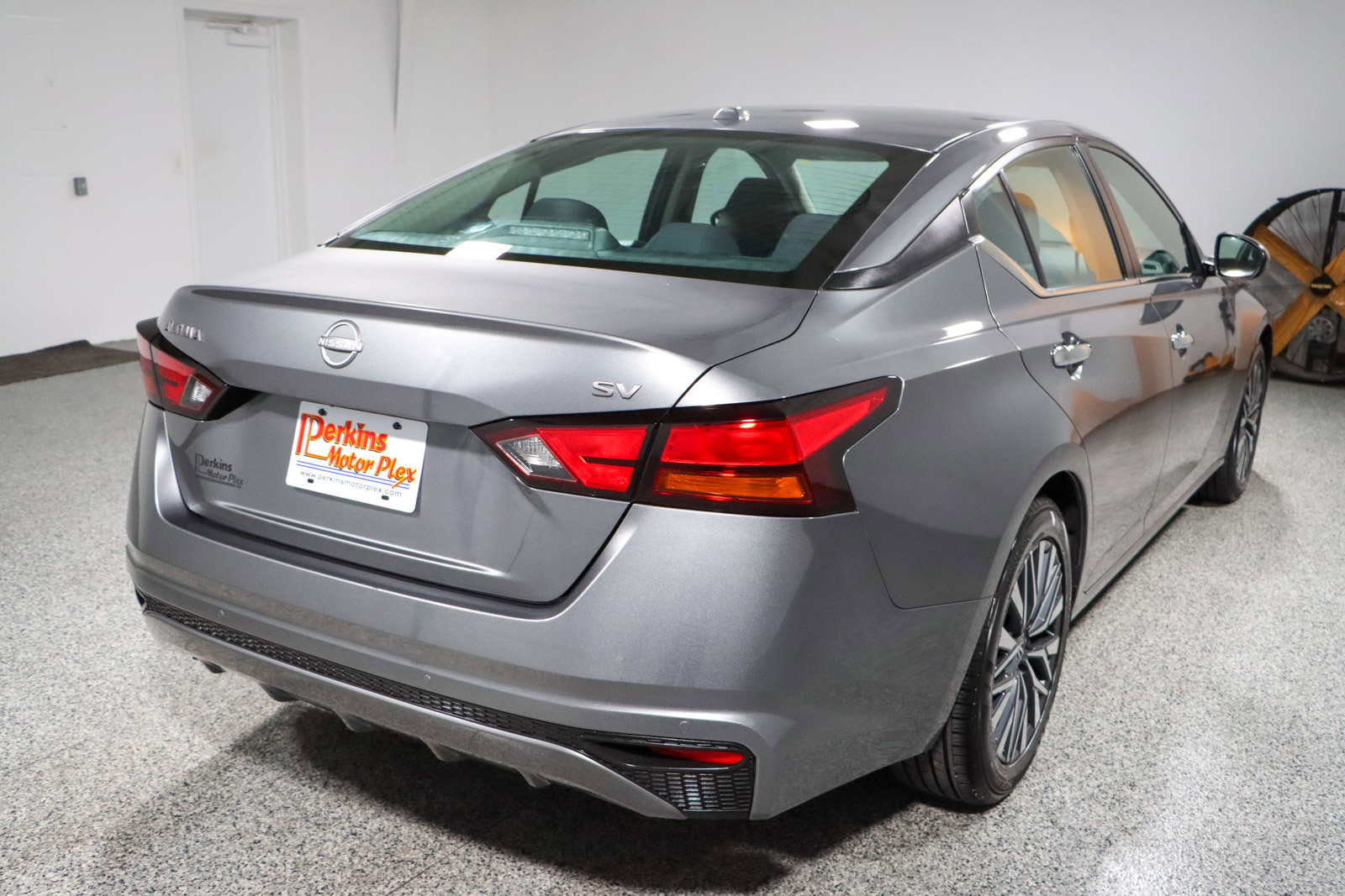 Used 2023 Nissan Altima 2.5 SV image 7