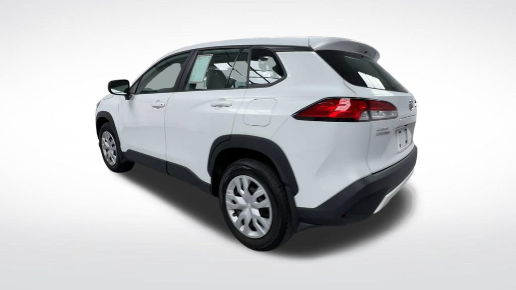 Certified 2023 Toyota Corolla Cross L AWD/4WD image 7