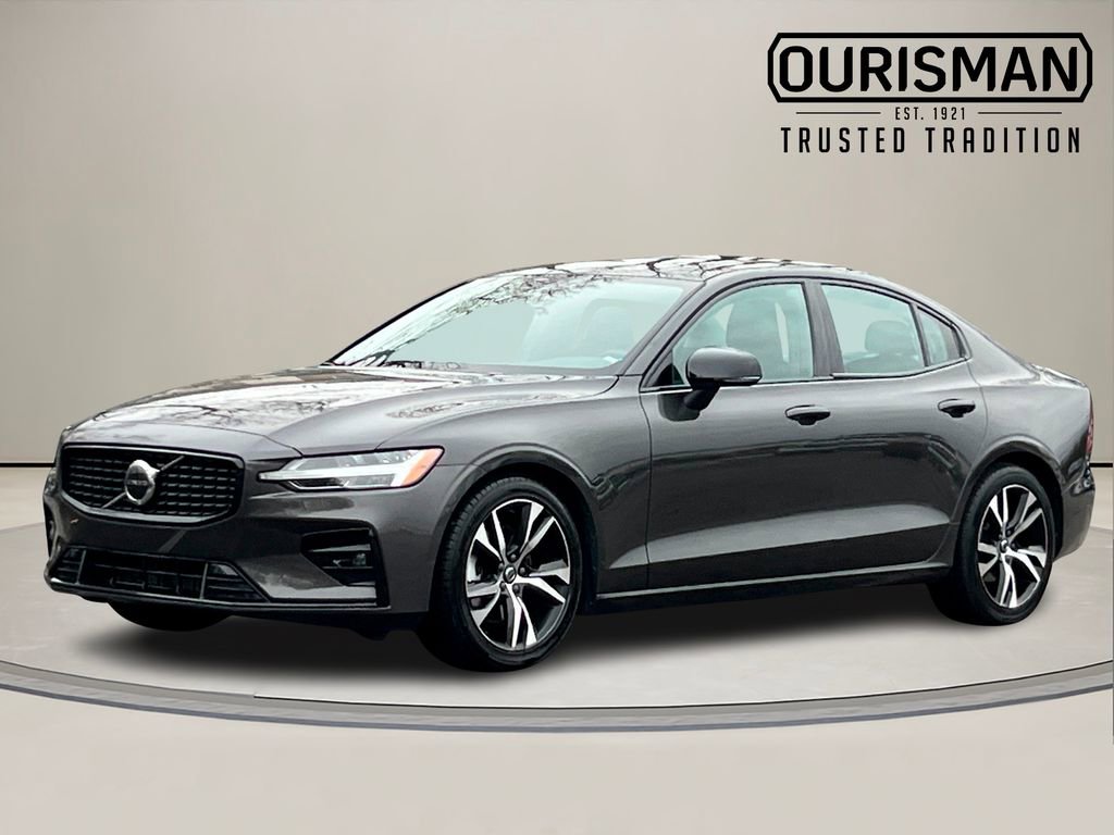 Used 2024 Volvo S60 B5 Core image 2