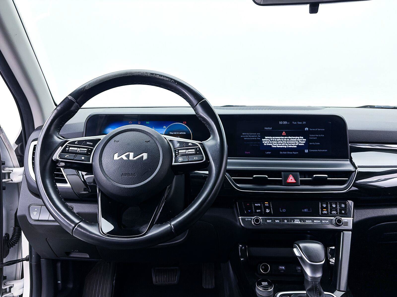 Used 2024 Kia Seltos S FWD image 5