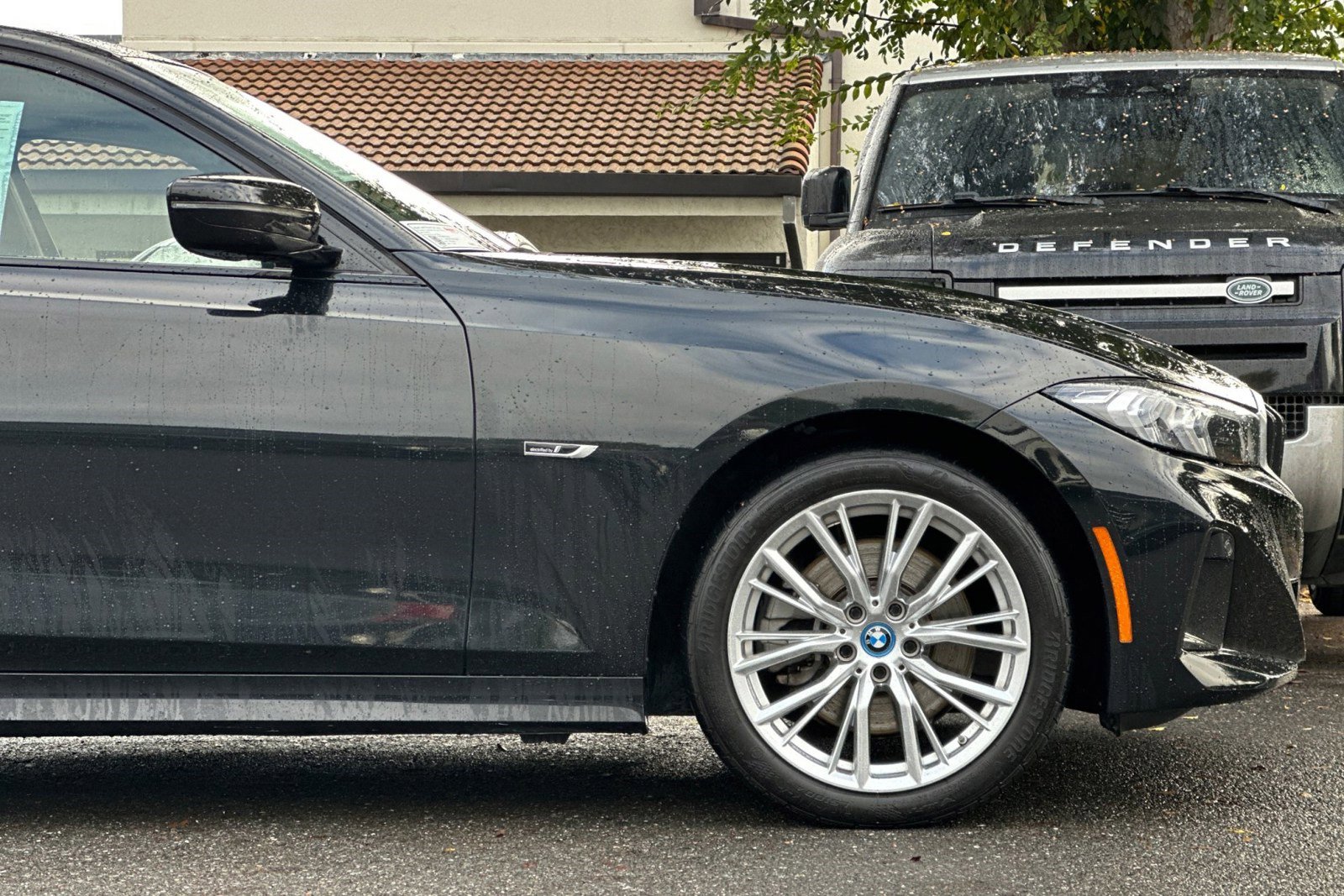 Used 2023 BMW 330e w/ Convenience Package image 34