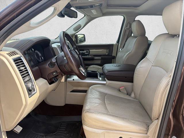 Used 2015 RAM 1500 Laramie w/ Convenience Group AWD/4WD image 12