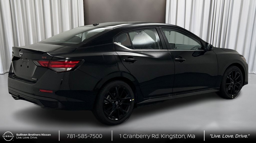 New 2025 Nissan Sentra SR w/ Midnight Edition image 4