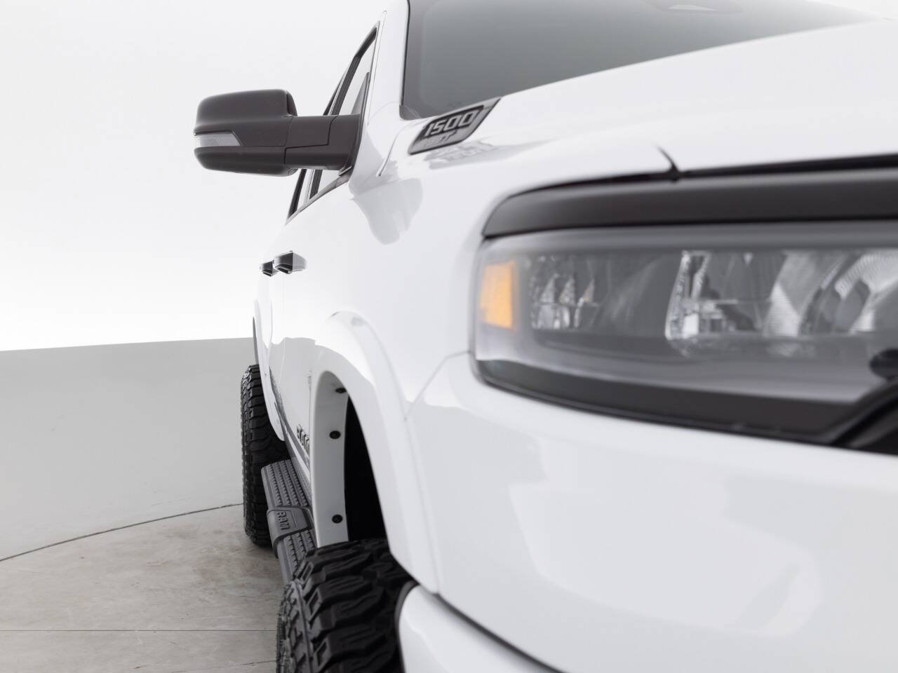 Used 2025 RAM 1500 Big Horn AWD/4WD image 11