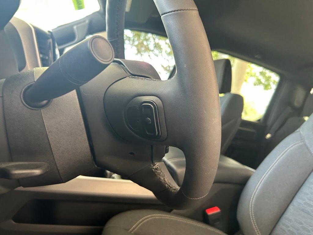 Used 2025 RAM 1500 Big Horn RWD image 41