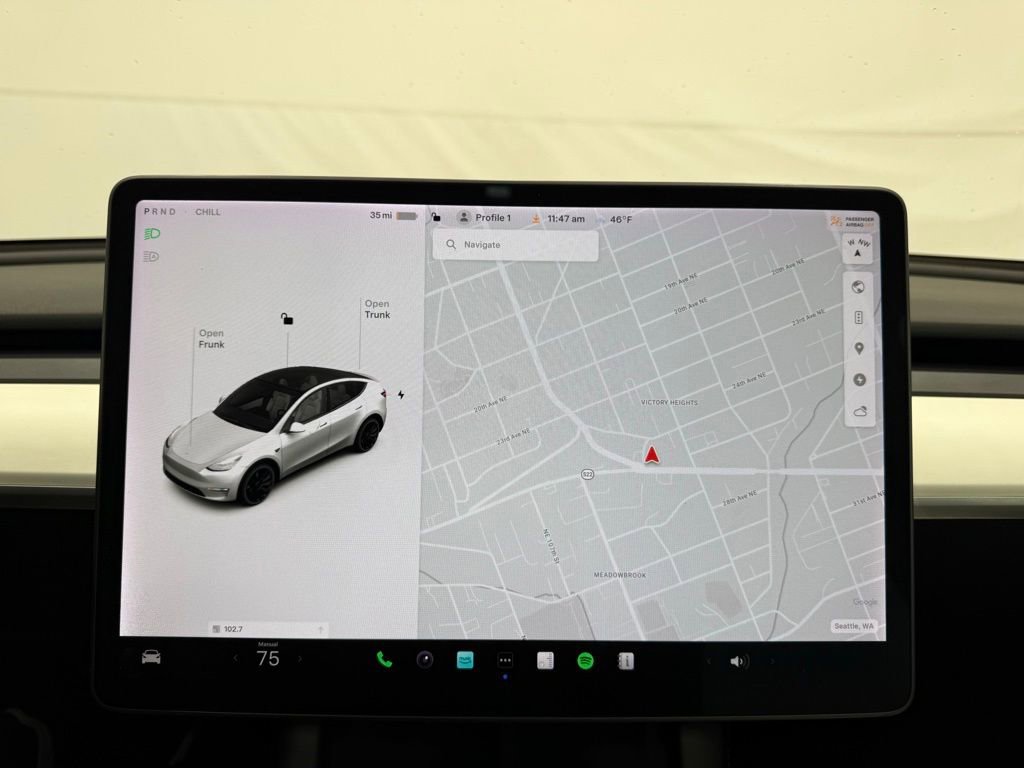 Used 2021 Tesla Model Y Long Range AWD/4WD image 31