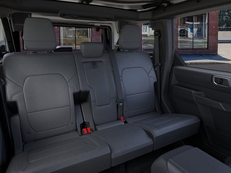 New 2025 Ford Bronco Badlands image 11