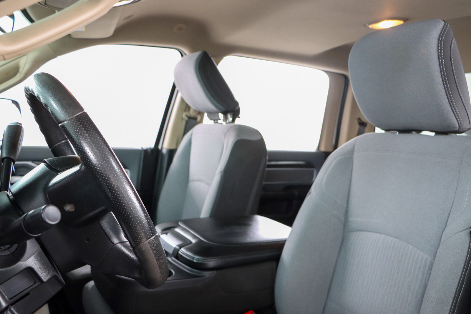 Used 2019 RAM 2500 Big Horn AWD/4WD image 25