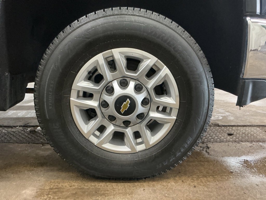 Used 2021 Chevrolet Silverado 2500 LT w/ Convenience Package image 29