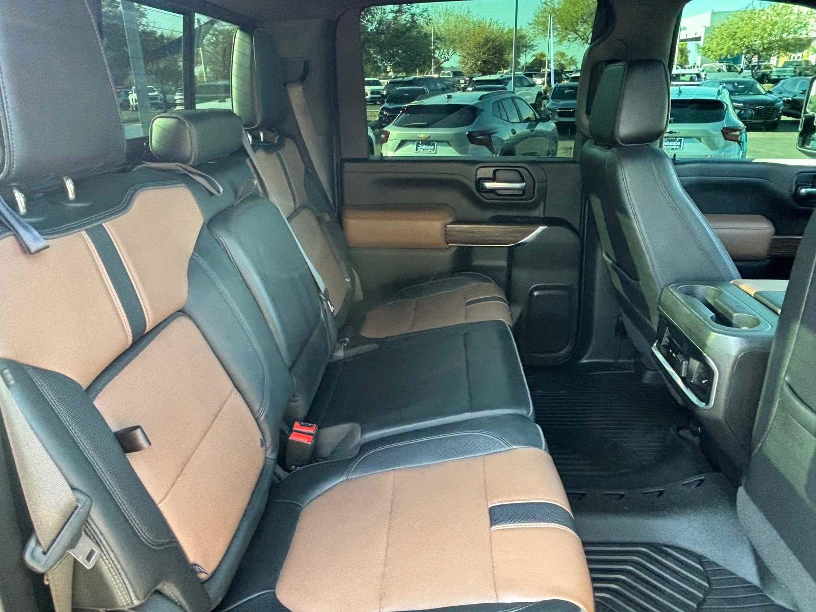 Used 2022 Chevrolet Silverado 2500 High Country w/ Z71 Off-Road Package AWD/4WD image 31