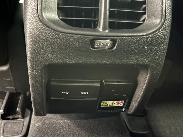 Used 2019 Jeep Cherokee Limited AWD/4WD image 10