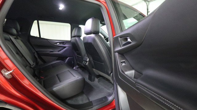 Used 2026 Chevrolet Equinox LT w/ Convenience Package II AWD/4WD image 11