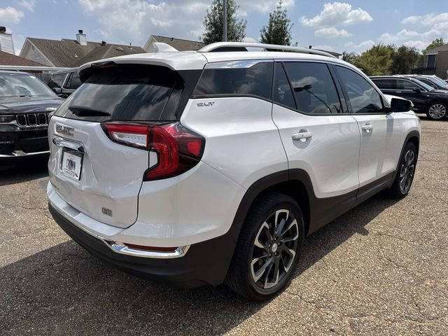 Used 2023 GMC Terrain SLT w/ Infotainment Package II image 6